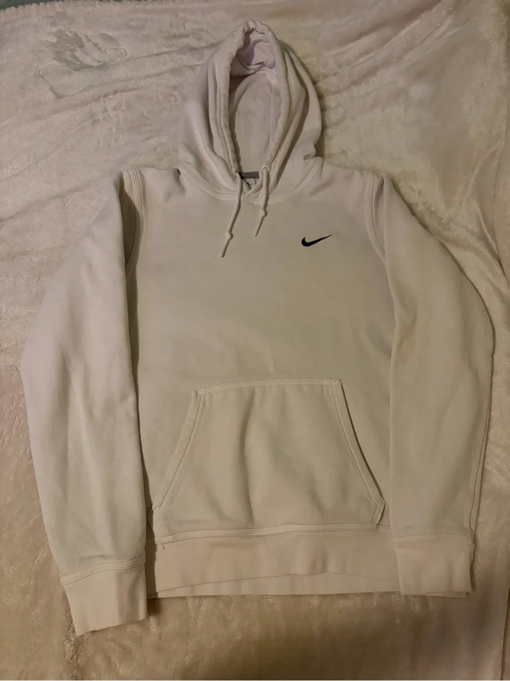 Nike Men's White Pullover Hoodie